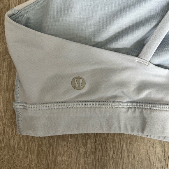Lululemon Energy Bra Medium Support B/C Cup Serene Blue Size 12 - Picture 7 of 9